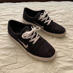 Nike SB shoe